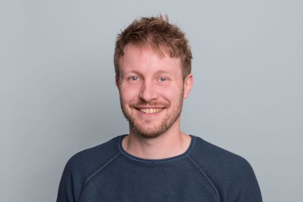Tom van de Dries Tom van den Dries